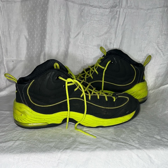 Nike Air Penny 2 LE ‘Volt’ - Picture 2 of 6